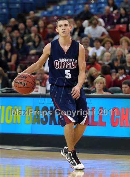 Thumbnail 2 in Vacaville Christian vs. Bradshaw Christian (CIF SJS D5 Final) photogallery.