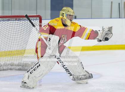 Thumbnail 2 in Bergen Catholic vs Summit (Ice Vault Classic) photogallery.
