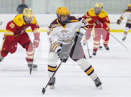 Thumbnail 1 in Bergen Catholic vs Summit (Ice Vault Classic) photogallery.