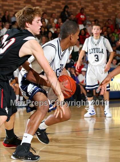 Thumbnail 1 in Harvard-Westlake @ Loyola photogallery.
