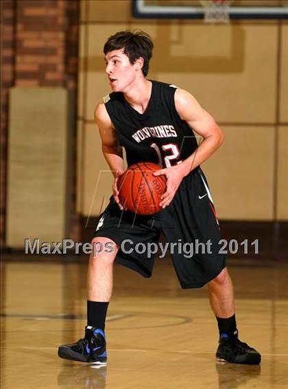 Thumbnail 1 in Harvard-Westlake @ Loyola photogallery.