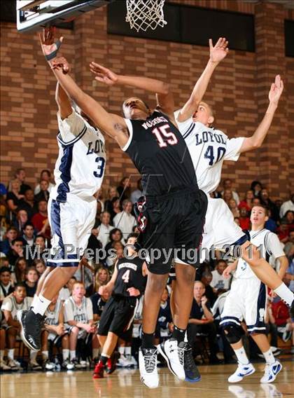 Thumbnail 2 in Harvard-Westlake @ Loyola photogallery.