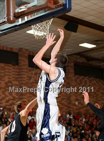 Thumbnail 3 in Harvard-Westlake @ Loyola photogallery.