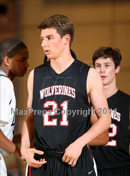 Thumbnail 1 in Harvard-Westlake @ Loyola photogallery.