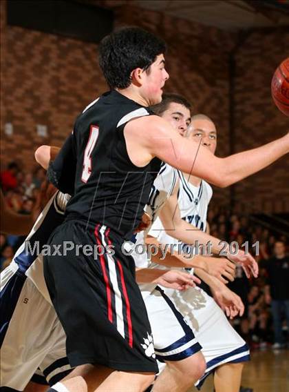 Thumbnail 3 in Harvard-Westlake @ Loyola photogallery.