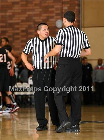 Thumbnail 1 in Harvard-Westlake @ Loyola photogallery.