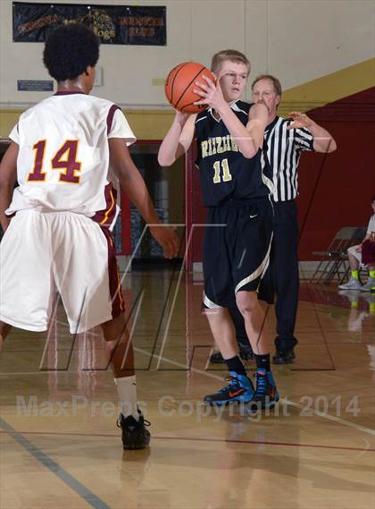 Thumbnail 2 in Golden Sierra @ Encina Prep photogallery.