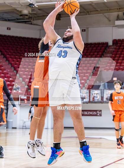 Thumbnail 2 in  Elizabethton vs Hampton (Tennessee) photogallery.
