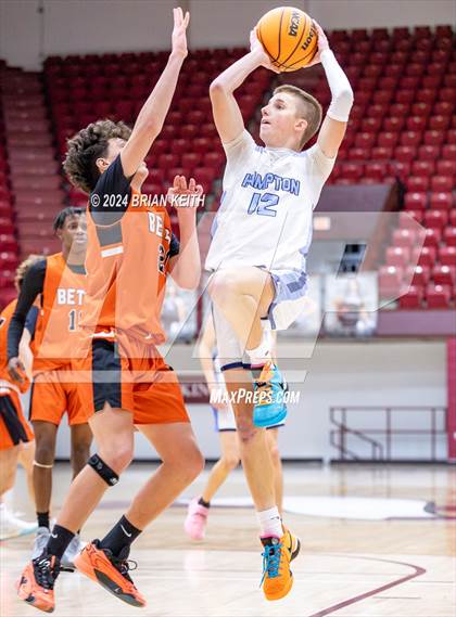 Thumbnail 1 in  Elizabethton vs Hampton (Tennessee) photogallery.