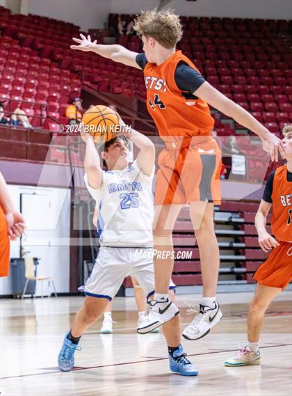 Thumbnail 3 in  Elizabethton vs Hampton (Tennessee) photogallery.