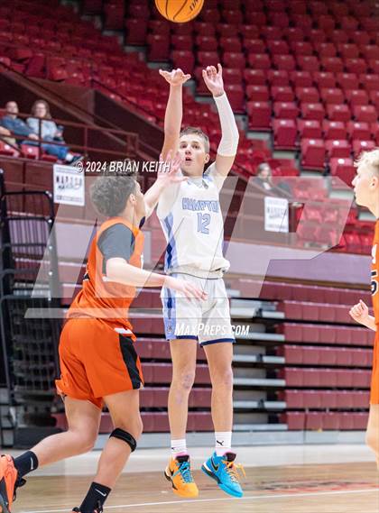 Thumbnail 1 in  Elizabethton vs Hampton (Tennessee) photogallery.