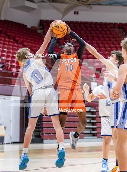 Thumbnail 3 in  Elizabethton vs Hampton (Tennessee) photogallery.