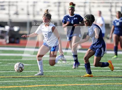 Thumbnail 3 in Jefferson vs Luella (GHSA 4A 3rd Round) photogallery.