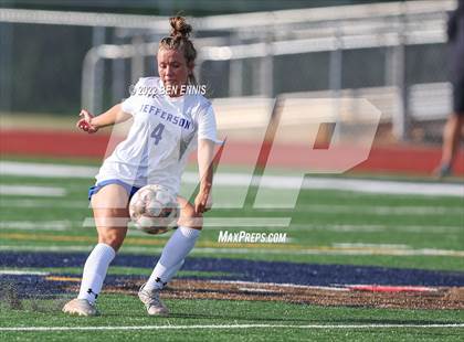 Thumbnail 3 in Jefferson vs Luella (GHSA 4A 3rd Round) photogallery.