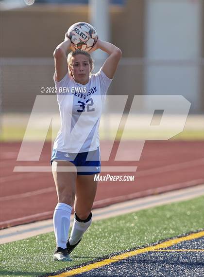 Thumbnail 3 in Jefferson vs Luella (GHSA 4A 3rd Round) photogallery.