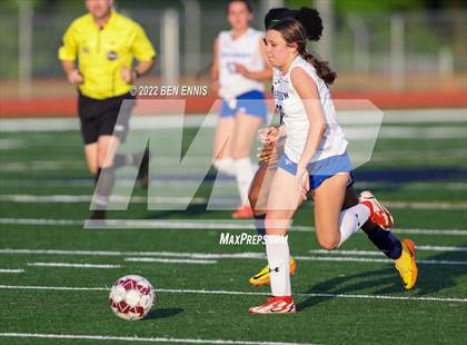 Thumbnail 3 in Jefferson vs Luella (GHSA 4A 3rd Round) photogallery.