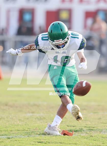 Thumbnail 2 in Highland @ Arvin photogallery.