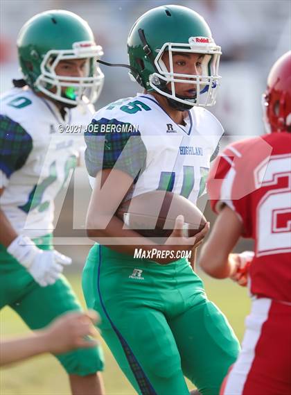 Thumbnail 1 in Highland @ Arvin photogallery.