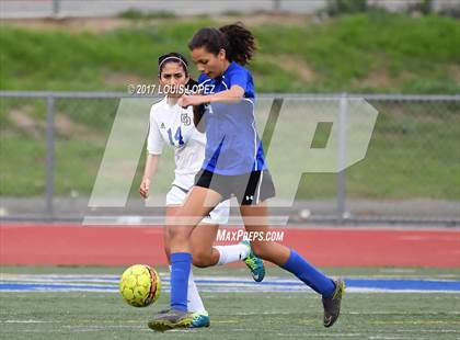 Thumbnail 3 in Diamond Ranch @ Charter Oak photogallery.