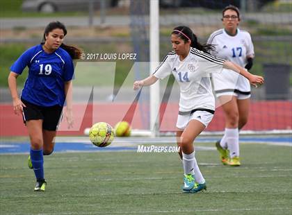Thumbnail 3 in Diamond Ranch @ Charter Oak photogallery.