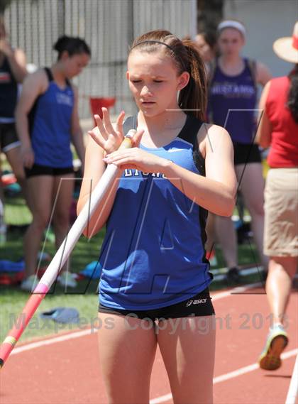 Thumbnail 1 in CHSAA Track and Field Championships  photogallery.