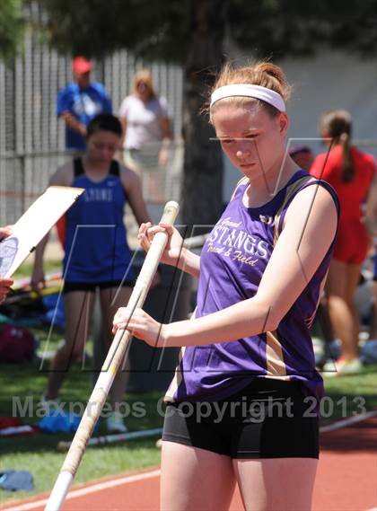 Thumbnail 2 in CHSAA Track and Field Championships  photogallery.