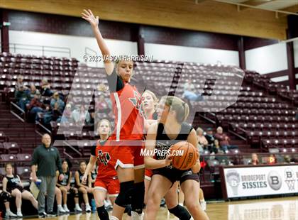 Thumbnail 1 in Muenster @ Bridgeport (Scrimmage) photogallery.