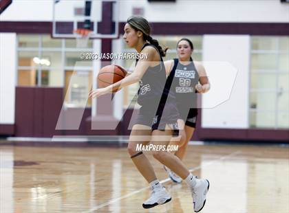 Thumbnail 1 in Muenster @ Bridgeport (Scrimmage) photogallery.