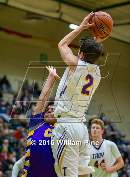 Thumbnail 1 in Christian Brothers Academy vs Troy (NYSPHSAA Class A Regional Final) photogallery.