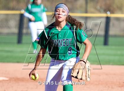 Thumbnail 2 in Mountain View vs. Kennedy (CHSAA 4A First Round Playoff) photogallery.