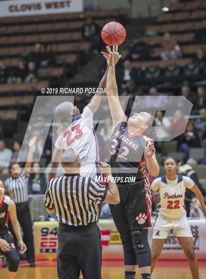 Thumbnail 1 in McFarland vs. San Joaquin Memorial (CIF CS D IV Final) photogallery.