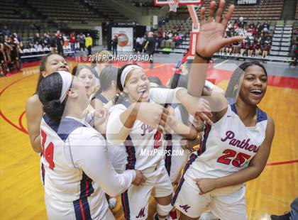 Thumbnail 1 in McFarland vs. San Joaquin Memorial (CIF CS D IV Final) photogallery.