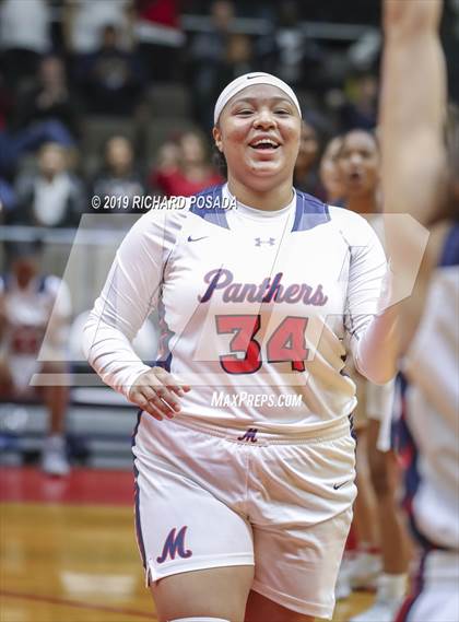 Thumbnail 1 in McFarland vs. San Joaquin Memorial (CIF CS D IV Final) photogallery.