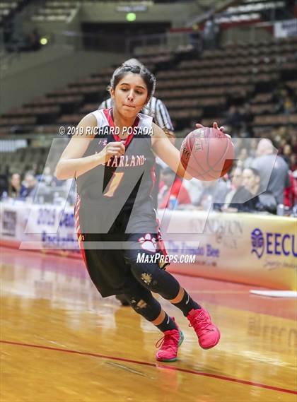Thumbnail 3 in McFarland vs. San Joaquin Memorial (CIF CS D IV Final) photogallery.