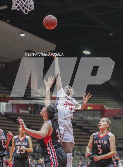 Thumbnail 3 in McFarland vs. San Joaquin Memorial (CIF CS D IV Final) photogallery.