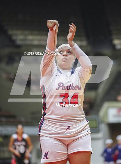 Thumbnail 1 in McFarland vs. San Joaquin Memorial (CIF CS D IV Final) photogallery.