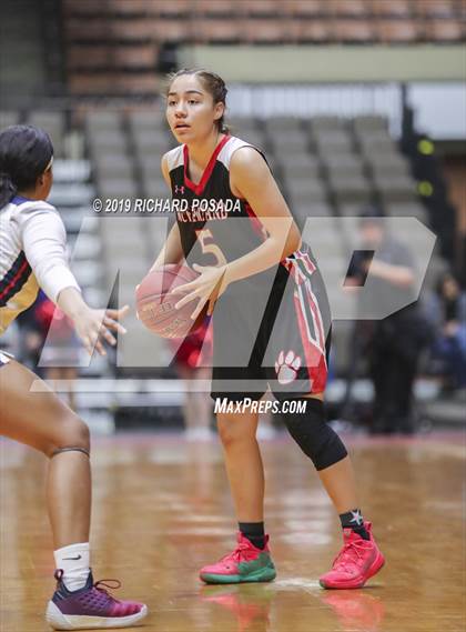 Thumbnail 2 in McFarland vs. San Joaquin Memorial (CIF CS D IV Final) photogallery.