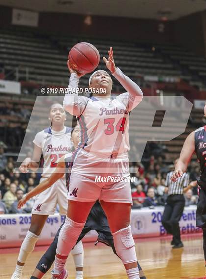 Thumbnail 2 in McFarland vs. San Joaquin Memorial (CIF CS D IV Final) photogallery.