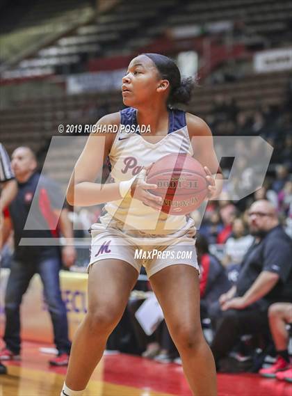 Thumbnail 2 in McFarland vs. San Joaquin Memorial (CIF CS D IV Final) photogallery.