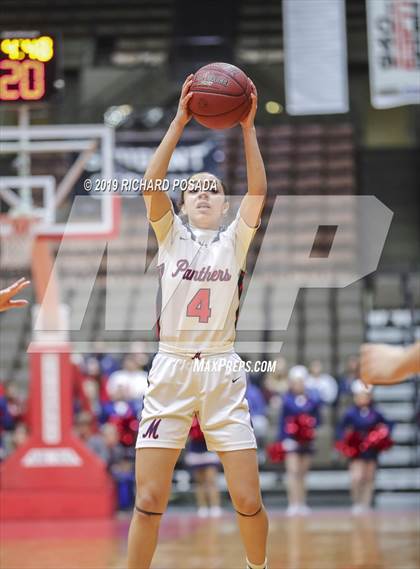 Thumbnail 3 in McFarland vs. San Joaquin Memorial (CIF CS D IV Final) photogallery.