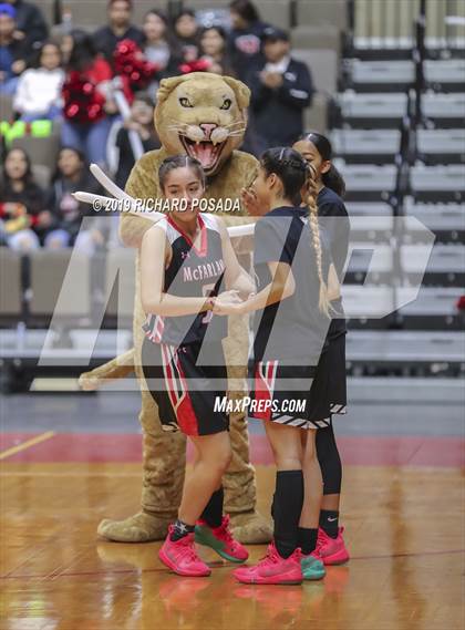 Thumbnail 1 in McFarland vs. San Joaquin Memorial (CIF CS D IV Final) photogallery.