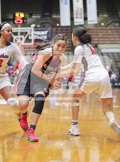 Thumbnail 3 in McFarland vs. San Joaquin Memorial (CIF CS D IV Final) photogallery.