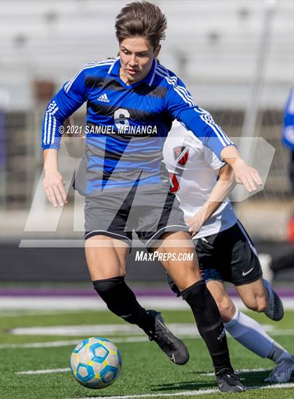 Thumbnail 2 in Lincoln High vs. Papillion-LaVista South photogallery.