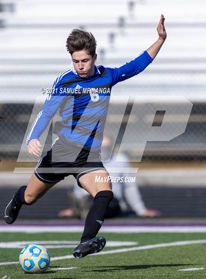 Thumbnail 2 in Lincoln High vs. Papillion-LaVista South photogallery.