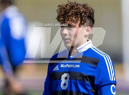 Thumbnail 2 in Lincoln High vs. Papillion-LaVista South photogallery.