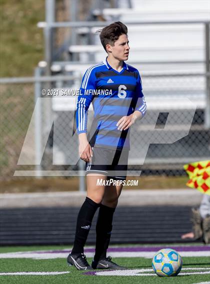 Thumbnail 1 in Lincoln High vs. Papillion-LaVista South photogallery.