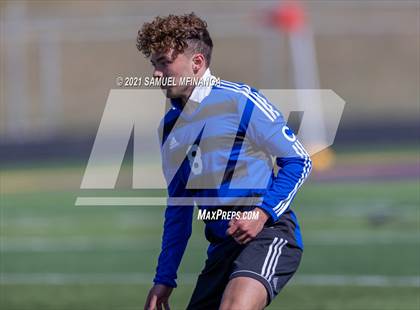 Thumbnail 2 in Lincoln High vs. Papillion-LaVista South photogallery.