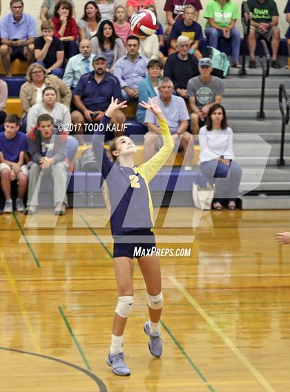 Thumbnail 1 in Farmington @ RHAM photogallery.