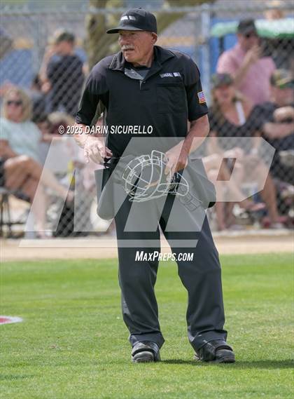 Thumbnail 1 in Sherwood vs. Westview (Coach Bob Invitational) photogallery.