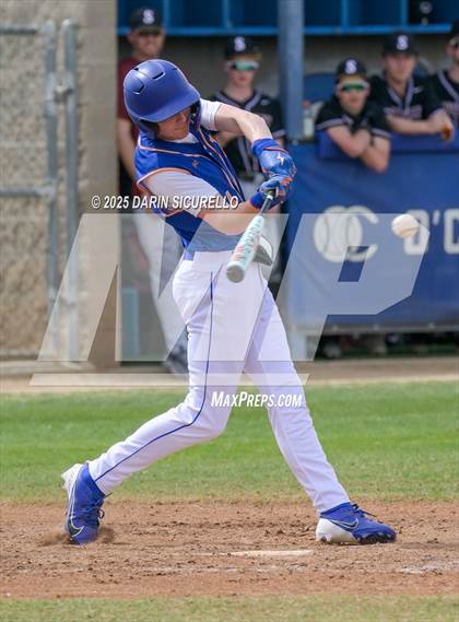 Thumbnail 1 in Sherwood vs. Westview (Coach Bob Invitational) photogallery.